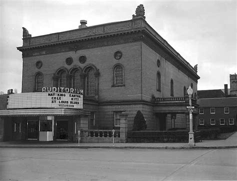 movie theaters red wing mn
